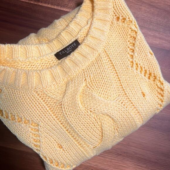 Talbots Women's Yellow Sweater Size Small petit Cable Knit Crew Neck Winter Fall - Picture 5 of 5